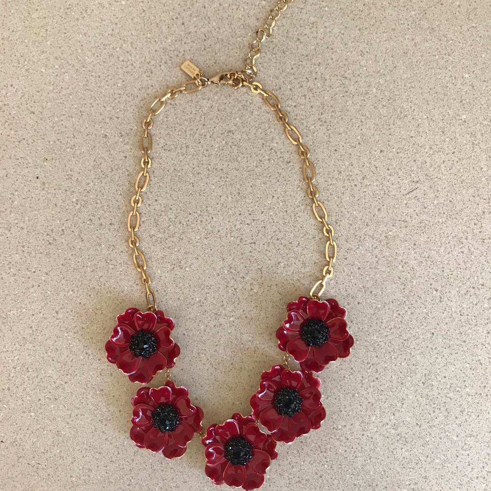Necklace with beautiful red flowers